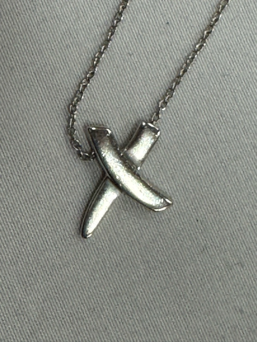 Tiffany and Co Sterling Silver Cross Pendant Necklace - Picture 3 of 12
